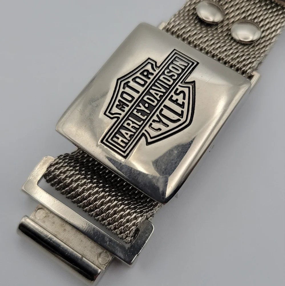 Vintage Harley‑Davidson Mesh Belt with Seat‑Belt‑Style Buckle in Silver Tone - Picture 5 of 11